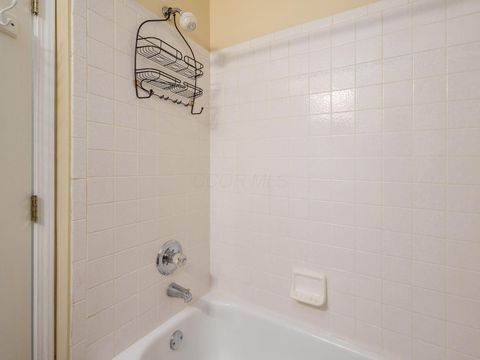 Tiny photo for 2336 Willowside Lane, Grove City, OH 43123 (MLS # 226000779)