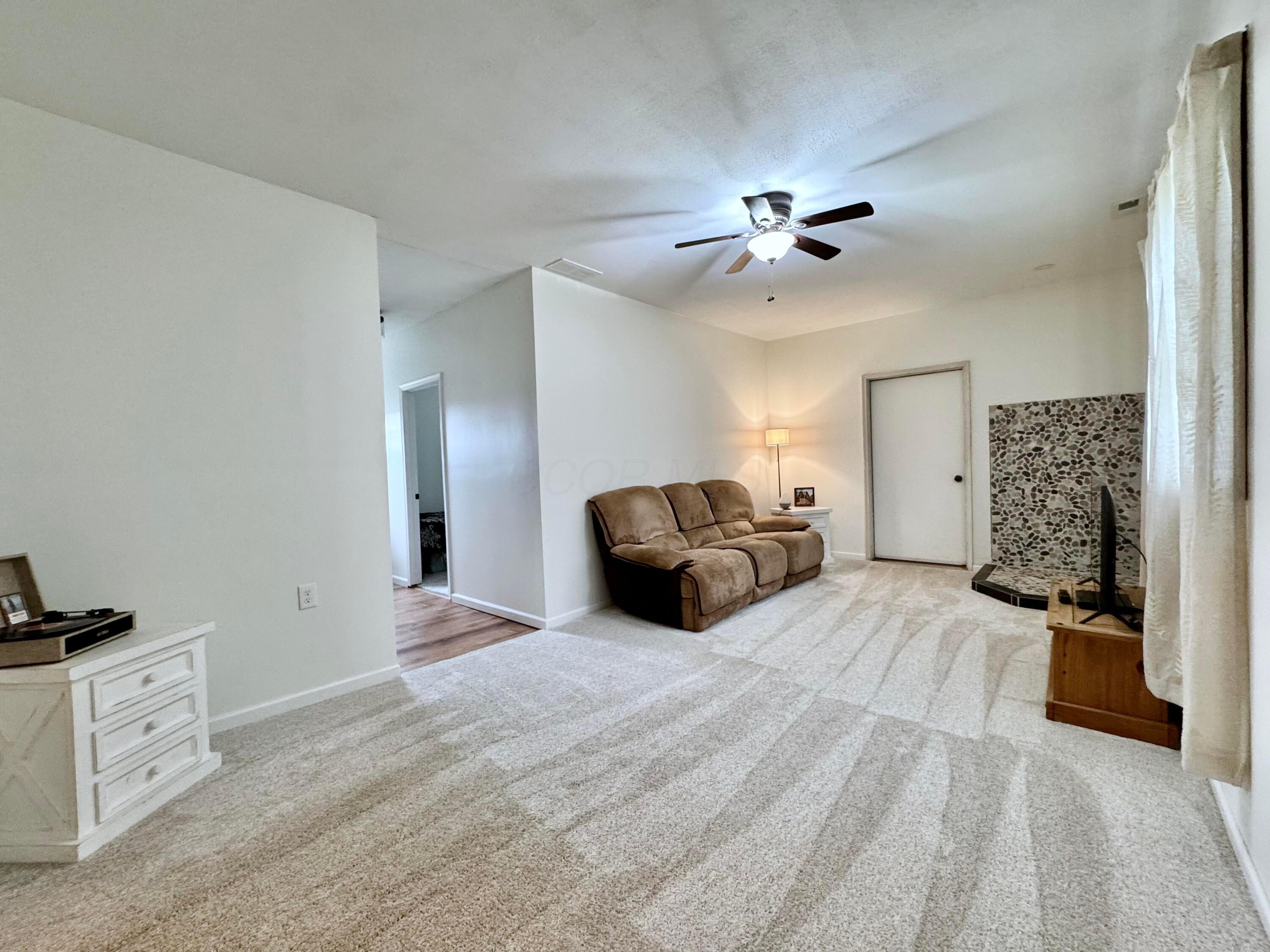 15504 Crooked Street, Mount Vernon, Ohio image 14