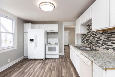 Tiny photo for 174 Boyleston Avenue, Newark, OH 43055 (MLS # 225041436)