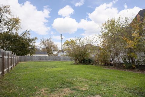 Tiny photo for 174 Boyleston Avenue, Newark, OH 43055 (MLS # 225041436)