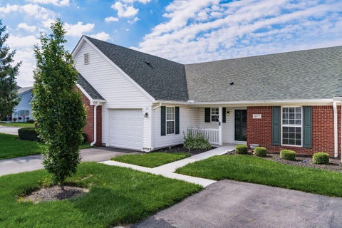 Photo of 8077 Night Heron Lane, Pickerington, OH 43147 (MLS # 226023471)
