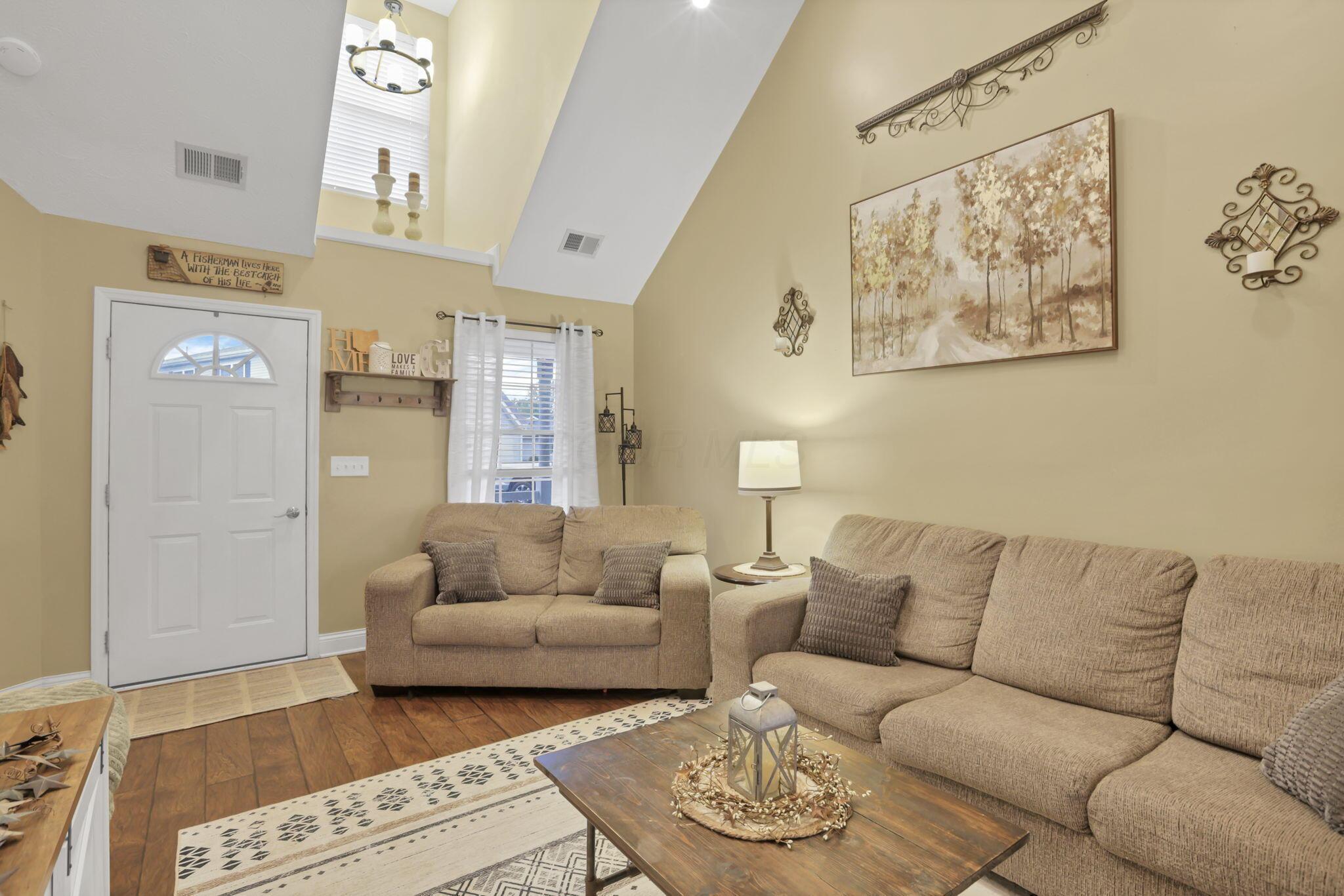 7382 Snug Harbor Drive