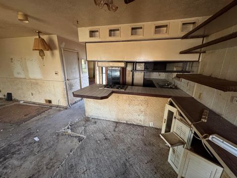 Tiny photo for 1257 Woodbrook Circle W 15 #15, Columbus, OH 43223 (MLS # 226002340)