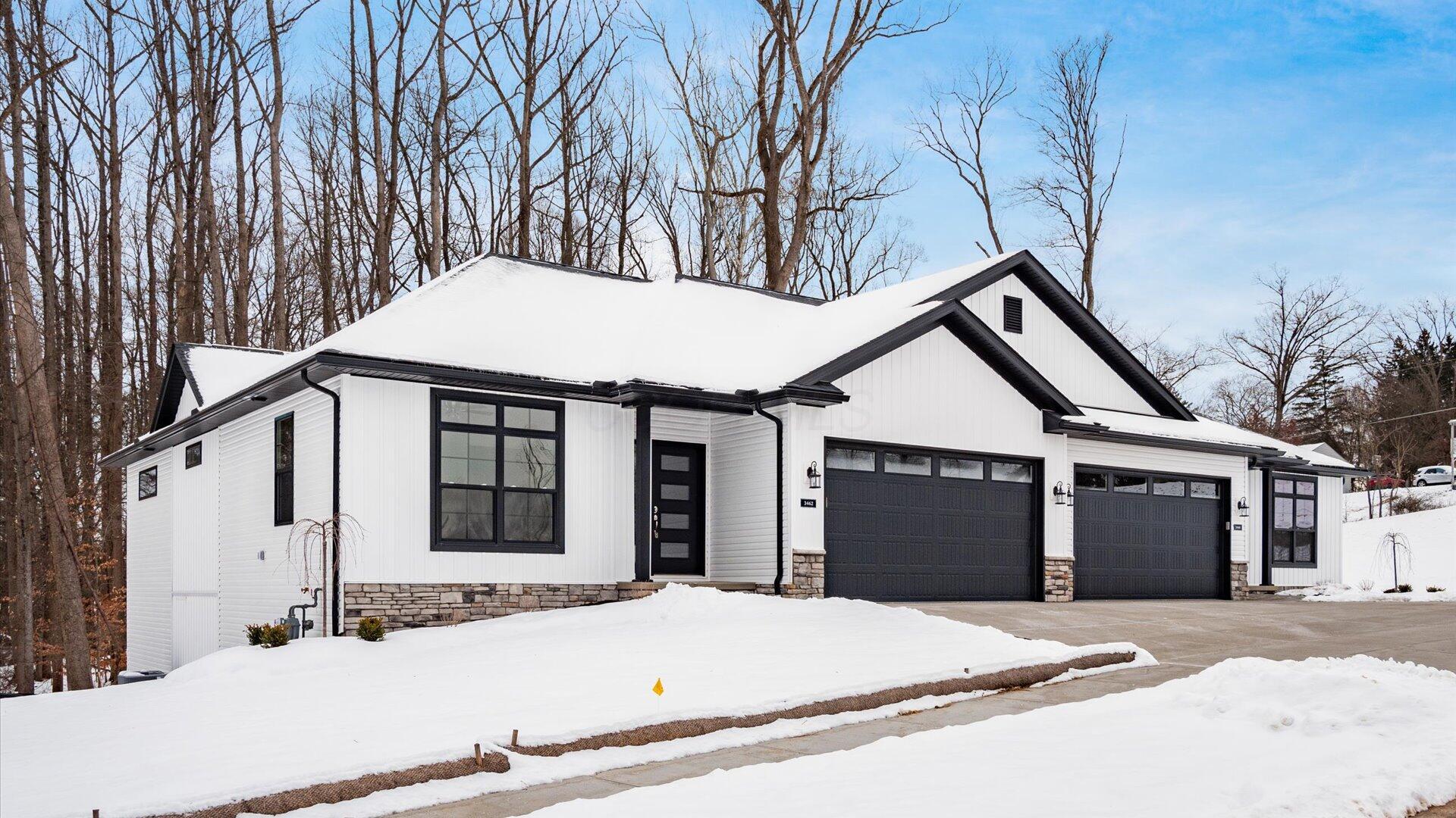 3462 Jamestown Drive, Zanesville, Ohio image 1