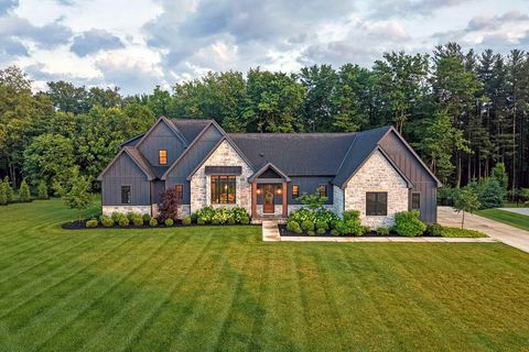 Homes For Sale - 1077 Lale Point<br/> Delaware, OH 43015