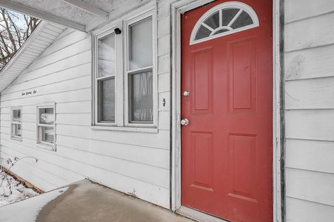 Tiny photo for 301 Locust Street, Mount Vernon, OH 43050 (MLS # 226005256)