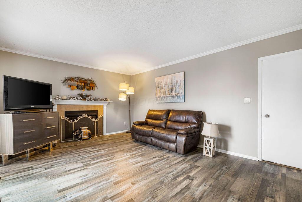 2348 Stonelick Court, Hilliard, Ohio image 11