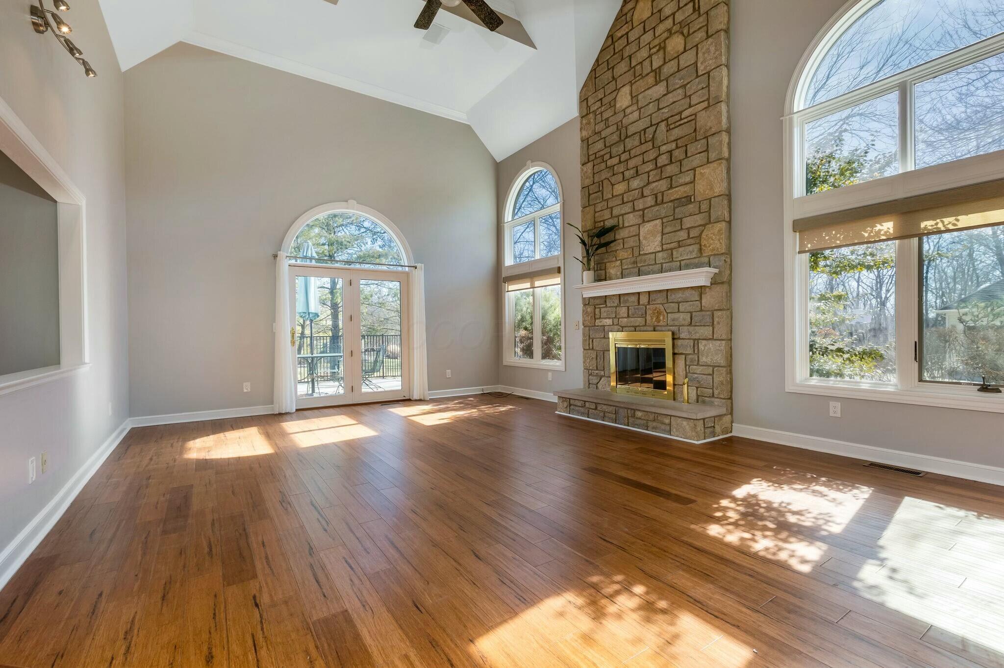 308 Windcroft Drive, Westerville, Ohio image 10