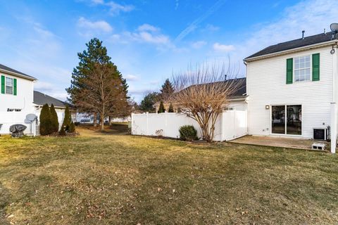 Tiny photo for 4644 Hobson Drive 13D #13D, Columbus, OH 43228 (MLS # 226002564)