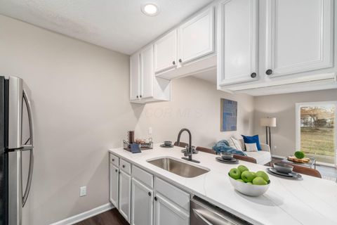 Tiny photo for 4644 Hobson Drive 13D #13D, Columbus, OH 43228 (MLS # 226002564)