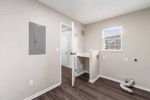 Tiny photo for 4644 Hobson Drive 13D #13D, Columbus, OH 43228 (MLS # 226002564)