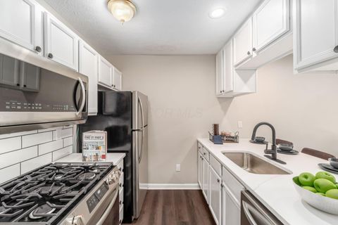 Tiny photo for 4644 Hobson Drive 13D #13D, Columbus, OH 43228 (MLS # 226002564)