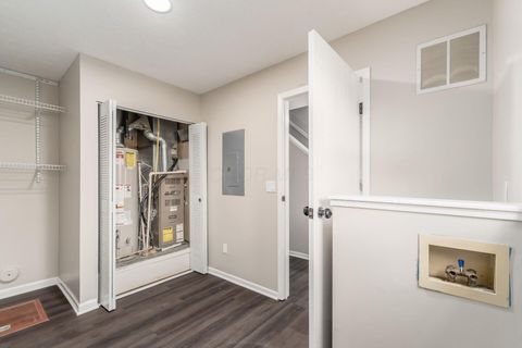 Tiny photo for 4644 Hobson Drive 13D #13D, Columbus, OH 43228 (MLS # 226002564)