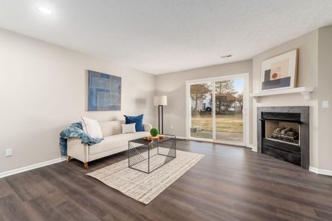 Tiny photo for 4644 Hobson Drive 13D #13D, Columbus, OH 43228 (MLS # 226002564)