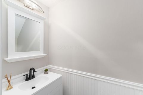 Tiny photo for 4644 Hobson Drive 13D #13D, Columbus, OH 43228 (MLS # 226002564)