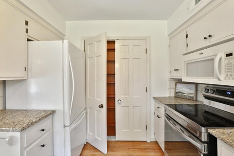 Tiny photo for 510 Evening Street, Worthington, OH 43085 (MLS # 226033779)