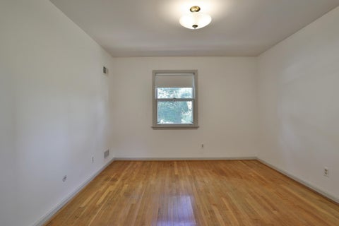 Tiny photo for 510 Evening Street, Worthington, OH 43085 (MLS # 226033779)