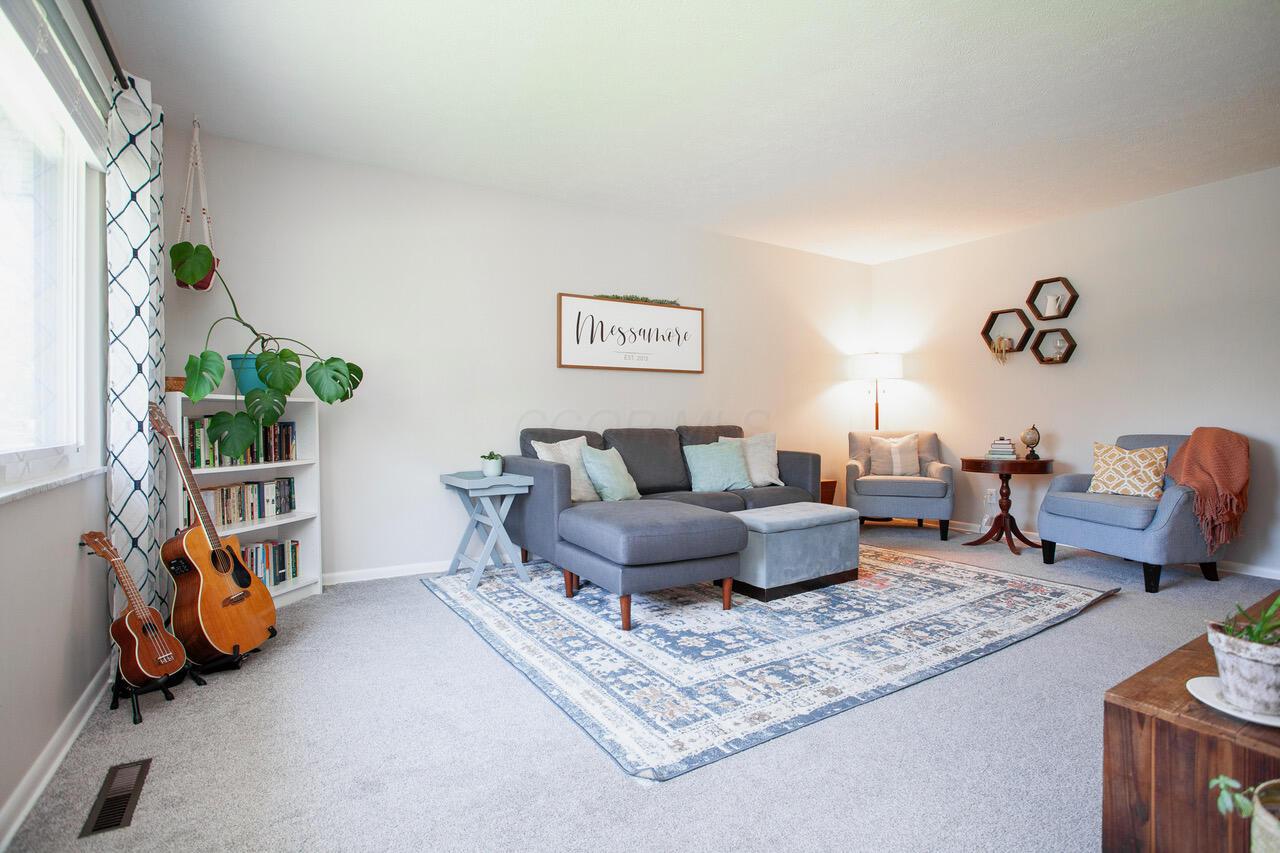 334 Hermitage Road, Columbus, Ohio image 3