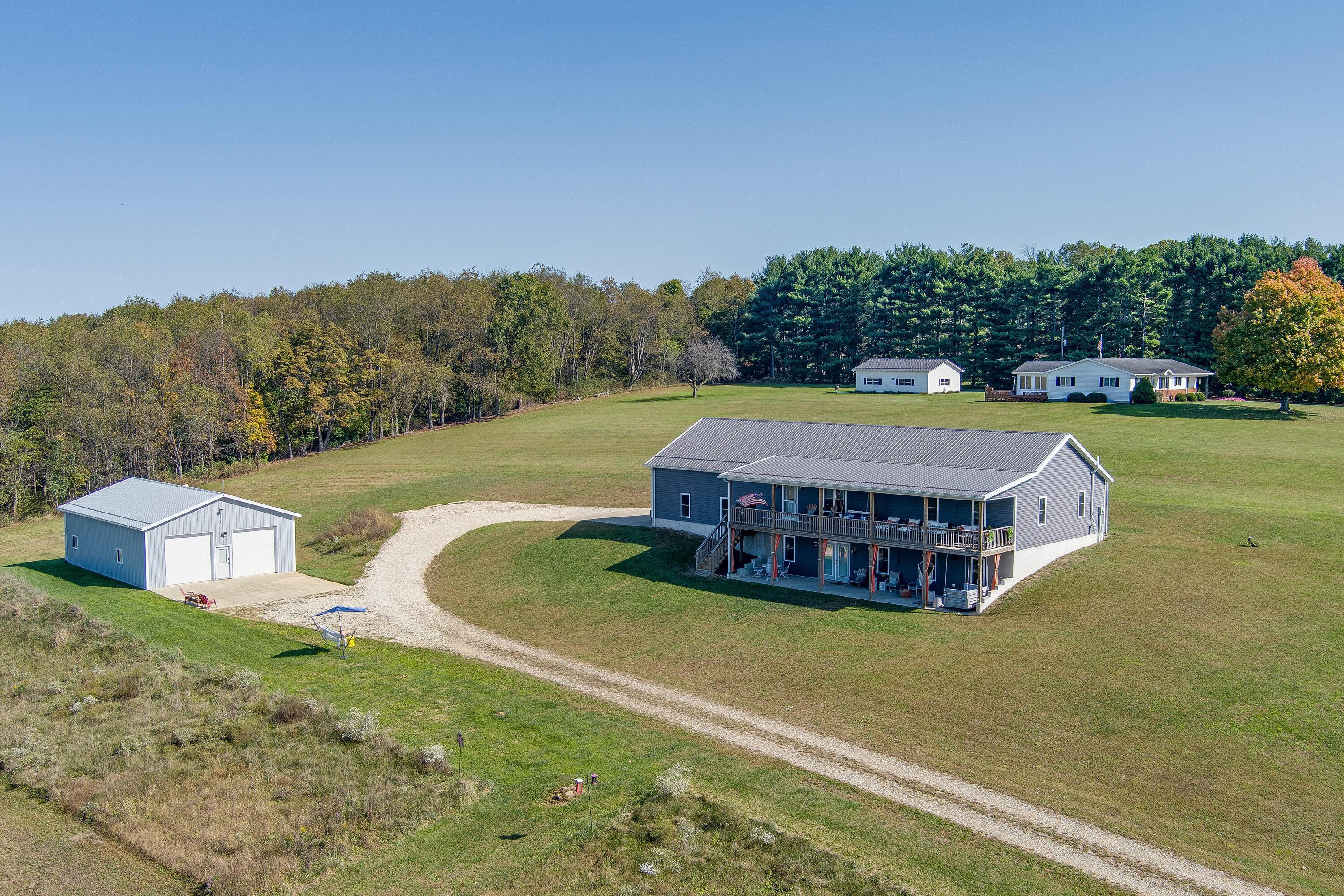 27901 Black Road, Danville, Ohio image 1