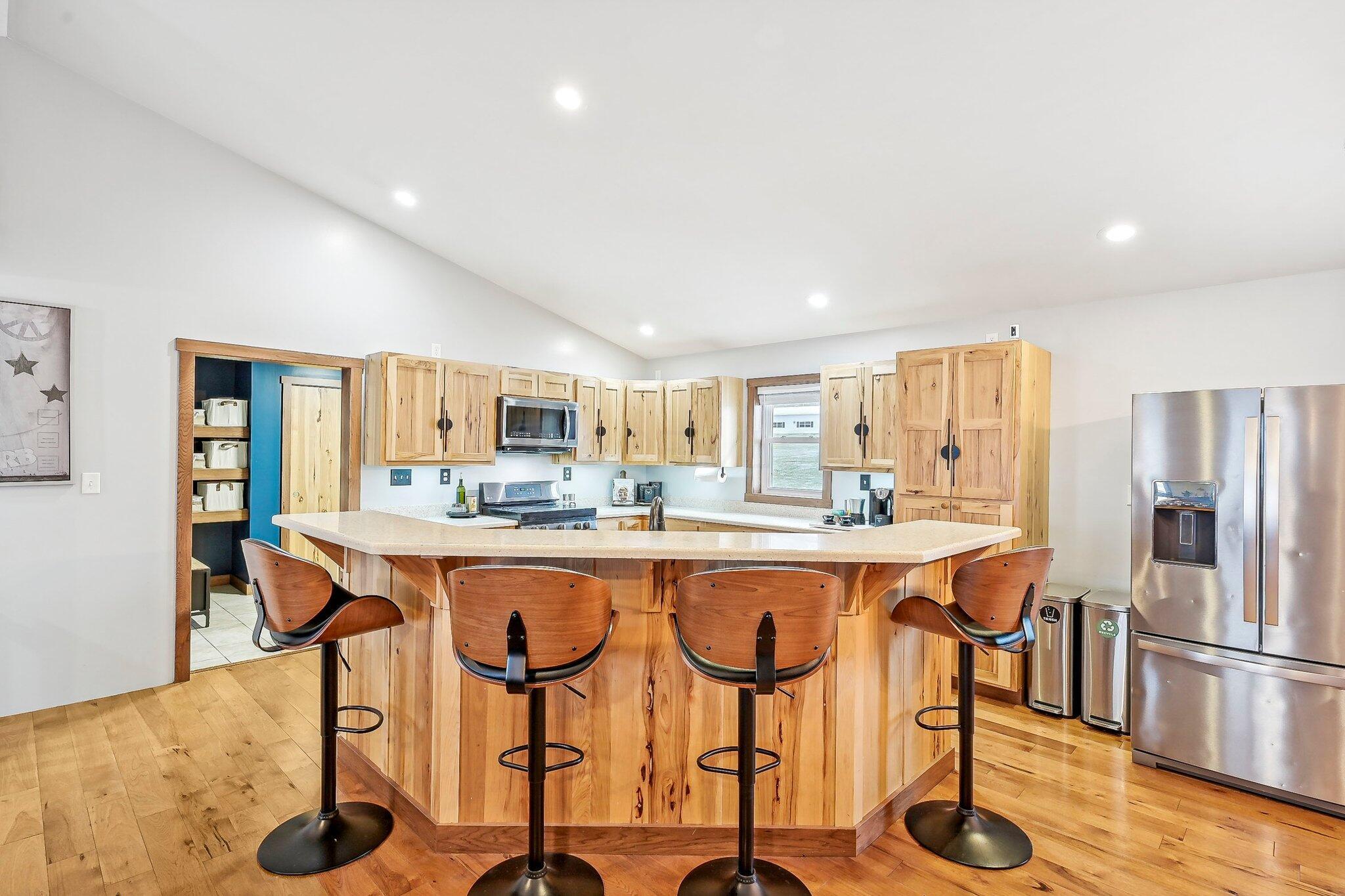 27901 Black Road, Danville, Ohio image 18