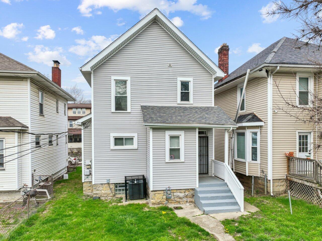 882 S Gilbert Street