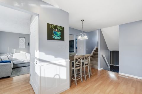 Tiny photo for 1930 Shallowford Avenue, Columbus, OH 43235 (MLS # 225044109)