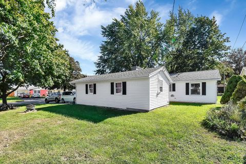 Tiny photo for 80 Essex Circle, Mansfield, OH 44904 (MLS # 226003072)