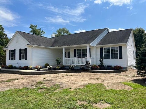 Homes For Sale - 5113 Bennington Chapel Road<br/> Centerburg, OH 43011