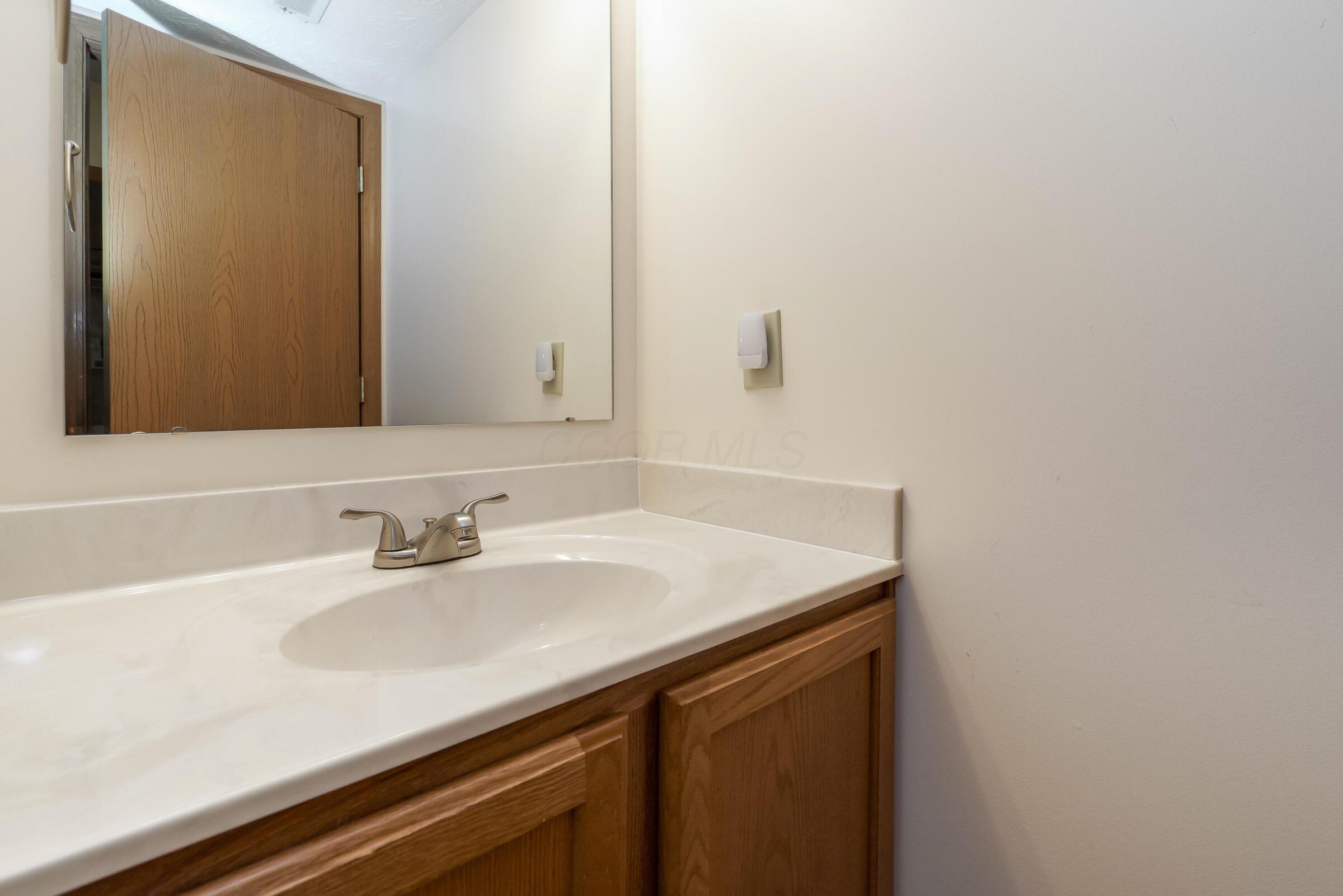 6043 Chidley Street, Galloway, Ohio image 16