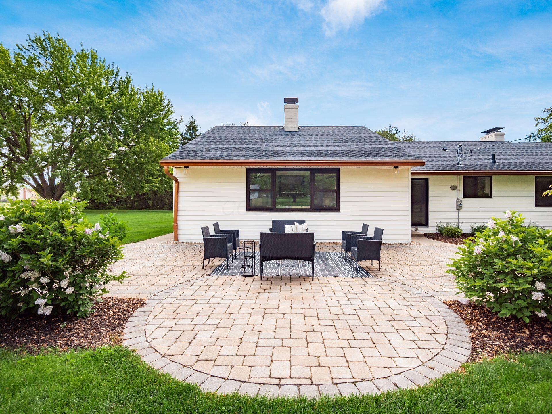 5033 Charlbury Drive, Columbus, Ohio image 32