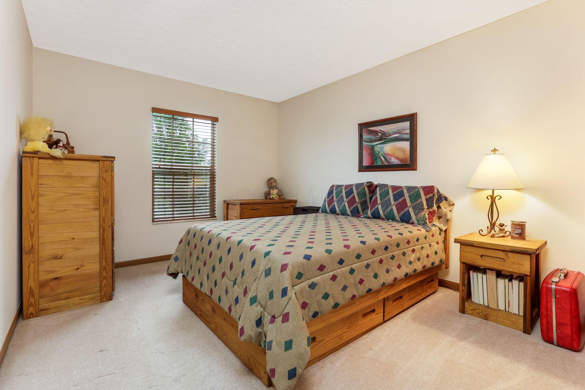 5409 Wellcrest Court, Galloway, Ohio image 32