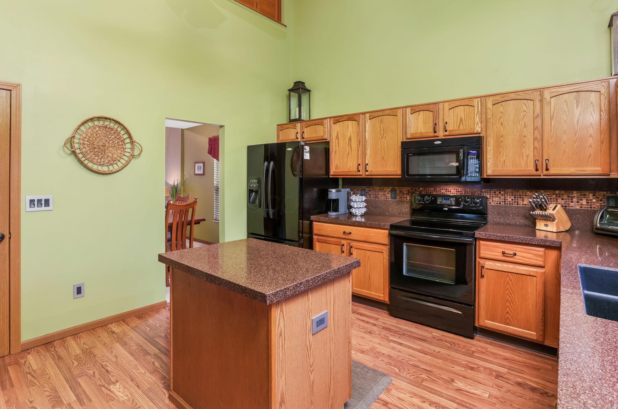 5409 Wellcrest Court, Galloway, Ohio image 14