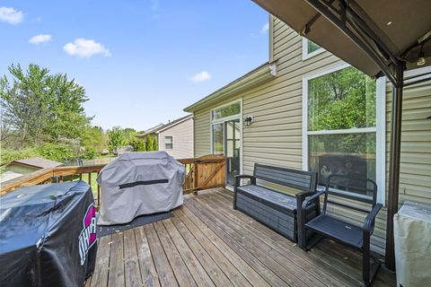 Tiny photo for 502 Rolling Acre Drive, Lithopolis, OH 43136 (MLS # 226014105)