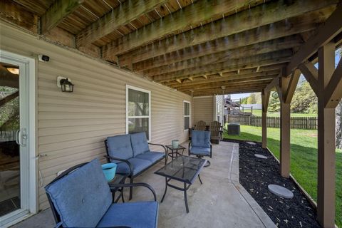Tiny photo for 502 Rolling Acre Drive, Lithopolis, OH 43136 (MLS # 226014105)