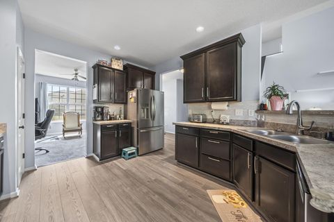 Tiny photo for 502 Rolling Acre Drive, Lithopolis, OH 43136 (MLS # 226014105)