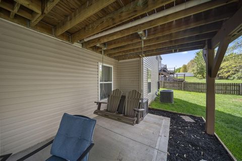 Tiny photo for 502 Rolling Acre Drive, Lithopolis, OH 43136 (MLS # 226014105)