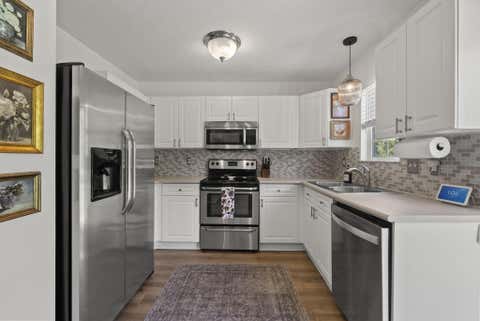 Tiny photo for 5987 Thunder Gulch Drive 30 #30, New Albany, OH 43054 (MLS # 226029427)