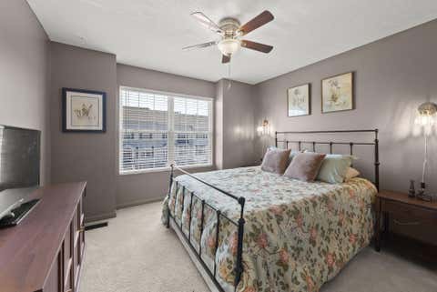 Tiny photo for 5987 Thunder Gulch Drive 30 #30, New Albany, OH 43054 (MLS # 226029427)