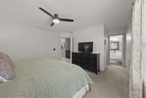 Tiny photo for 5987 Thunder Gulch Drive 30 #30, New Albany, OH 43054 (MLS # 226029427)