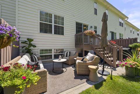 Tiny photo for 5987 Thunder Gulch Drive 30 #30, New Albany, OH 43054 (MLS # 226029427)
