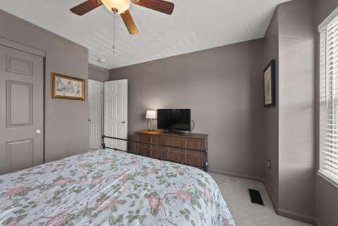 Tiny photo for 5987 Thunder Gulch Drive 30 #30, New Albany, OH 43054 (MLS # 226029427)