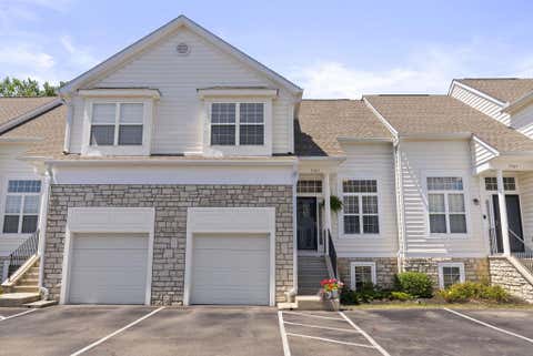 Photo of 5987 Thunder Gulch Drive 30 #30, New Albany, OH 43054 (MLS # 226029427)