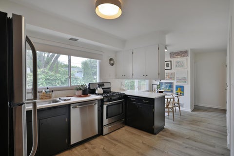 Tiny photo for 148 S Kellner Road, Columbus, OH 43209 (MLS # 226037219)