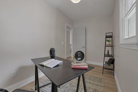 Tiny photo for 72 Avondale Avenue, Columbus, OH 43222 (MLS # 225044850)