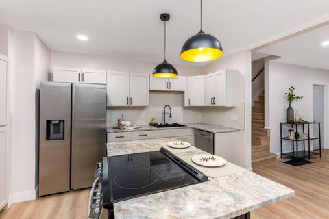 Tiny photo for 72 Avondale Avenue, Columbus, OH 43222 (MLS # 225044850)