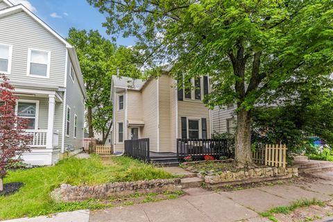 Tiny photo for 72 Avondale Avenue, Columbus, OH 43222 (MLS # 225044850)
