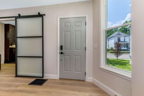 Tiny photo for 72 Avondale Avenue, Columbus, OH 43222 (MLS # 225044850)