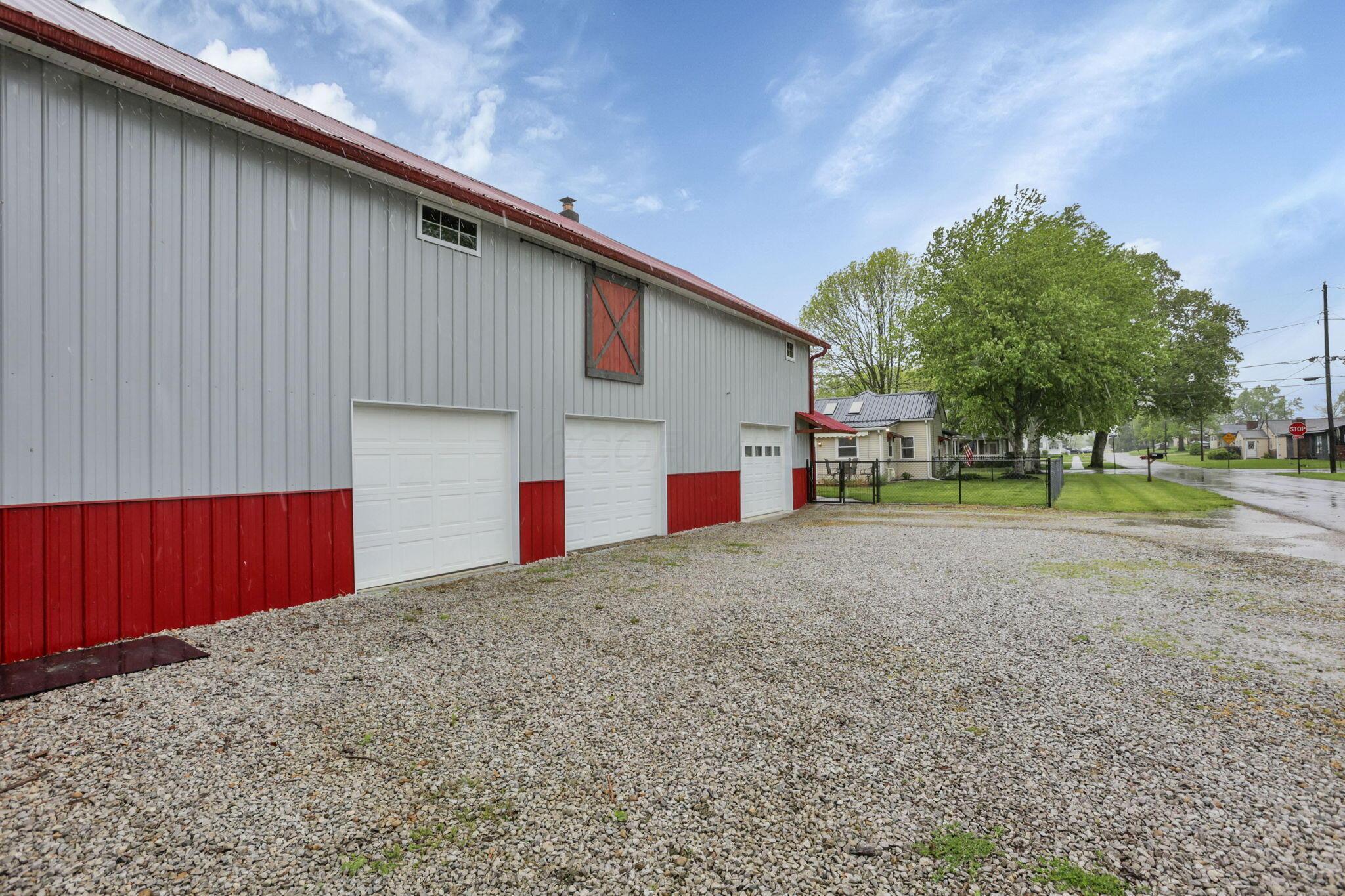 107 N 8th Street, Hebron, Ohio image 42