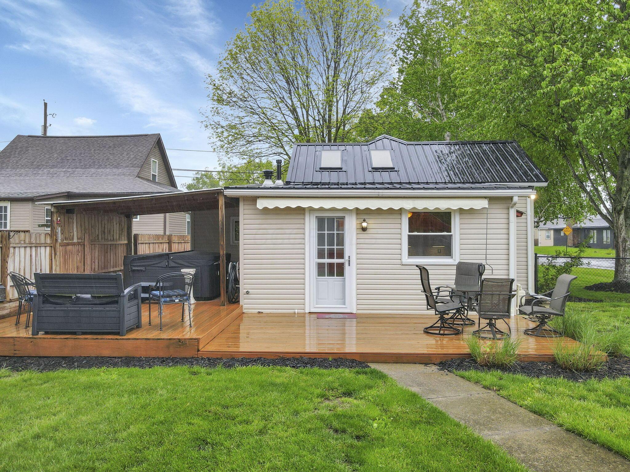 107 N 8th Street, Hebron, Ohio image 9