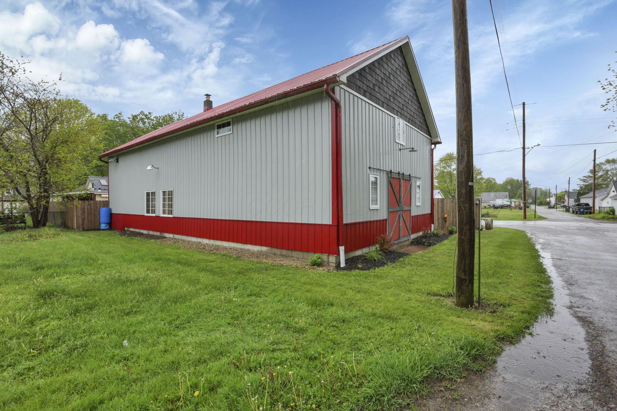 107 N 8th Street, Hebron, Ohio image 41